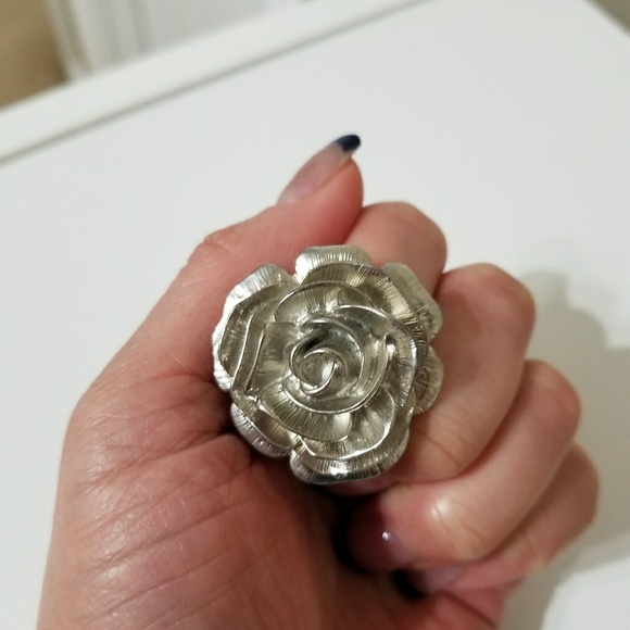 Rose Ring FINAL PRICE DROP - Picture 2 of 3